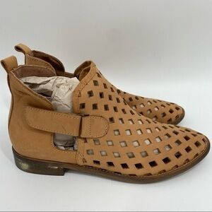 Musse and Cloud Tan Caila Leather Perforated Festival Ankle Booties